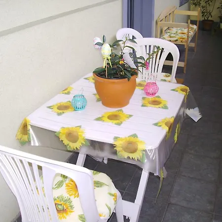 Apartment Zara Cosy & Cheap Apt - Easy Parking Milan